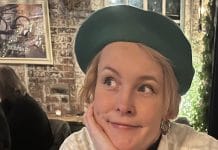 Tributes pour in as Tracey Meek who loved walking dogs in Markeaton Park Tracey Meek, remembered as a ‘kind and caring person,’ touched the lives of many with her warmth and compassion.