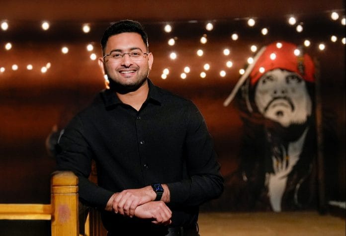 Johns Geo at House Boat